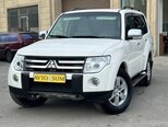 Mitsubishi Pajero-3