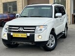 Mitsubishi Pajero-1