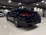 Porsche Panamera GTS-8
