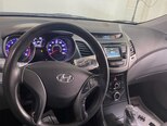 Hyundai Elantra-5