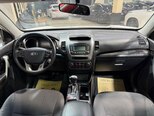 Kia Sorento-16