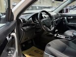 Kia Sorento-12