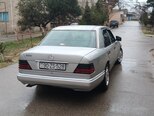 Mercedes 220 E-7