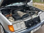Mercedes 220 E-13