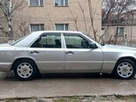 Mercedes 220 E-6
