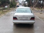 Mercedes 220 E-9