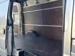 Ford Transit-11
