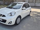 Nissan March-8