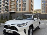 Toyota RAV4-1
