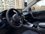 Toyota RAV4-9