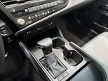 Lexus ES 300h-14