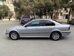 BMW 520-2