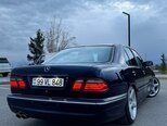 Mercedes E 240-6