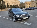 Mercedes E 220-1