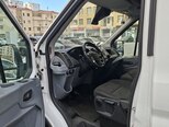 Ford Transit-10