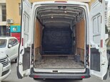 Ford Transit-7