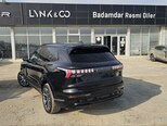 Lynk & Co 09-4
