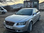 Hyundai Sonata-8