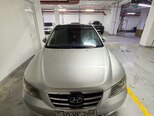 Hyundai Sonata-12