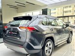 Toyota RAV4-7