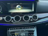Mercedes E 300-11
