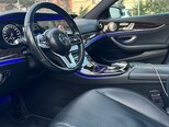Mercedes E 300-9