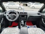 Volkswagen Jetta-5