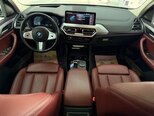 BMW iX3-8