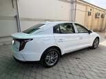 Hongqi E-QM5-4