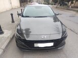 Hyundai Elantra-1