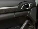 Porsche Cayenne S-18