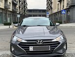 Hyundai Elantra-4