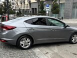 Hyundai Elantra-13