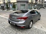 Hyundai Elantra-3