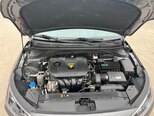 Hyundai Elantra-16