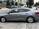 Hyundai Elantra-12