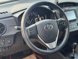 Toyota Corolla Axio-5