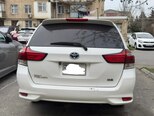 Toyota Corolla Fielder-2