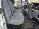 Ford Transit-10