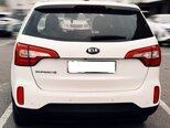 Kia Sorento-4