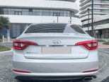 Hyundai Sonata-4
