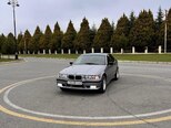 BMW 330-1