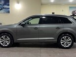 Audi Q7-11