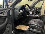 Audi Q7-17