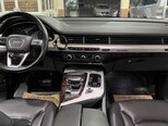 Audi Q7-20