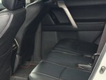 Toyota Land Cruiser Prado-8