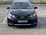 Toyota Auris-1