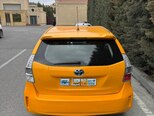 Toyota Prius V-2