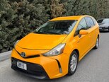 Toyota Prius V-1