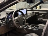 Lexus ES 300h-14